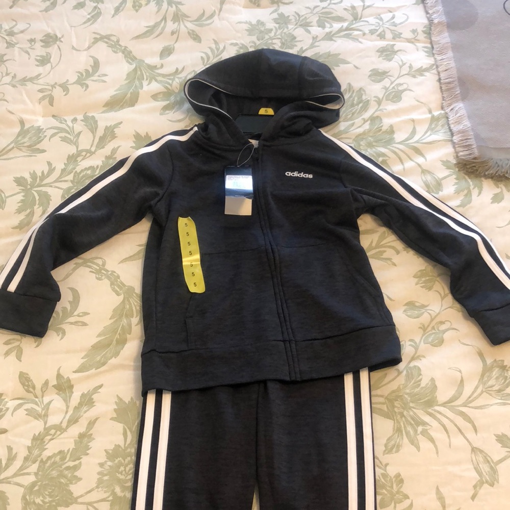 5T Two piece Adidas Set